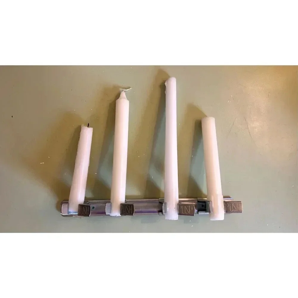 Vintage Metal‎ Clasp Candle Holder with Candles